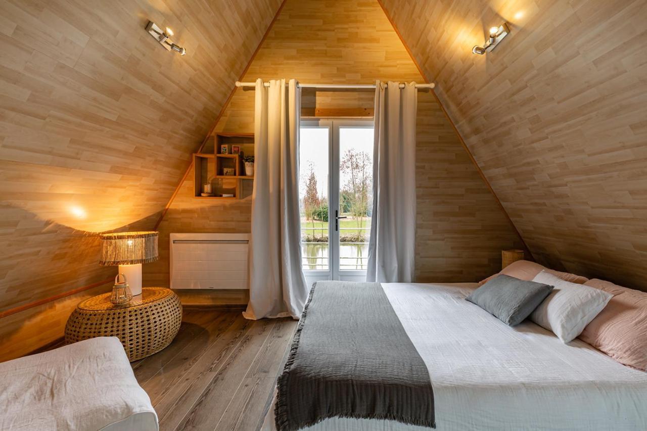 Les Lodges De Malbrough Aire-sur-la-Lys Exterior foto