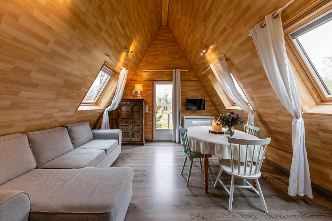 Les Lodges De Malbrough Aire-sur-la-Lys Exterior foto